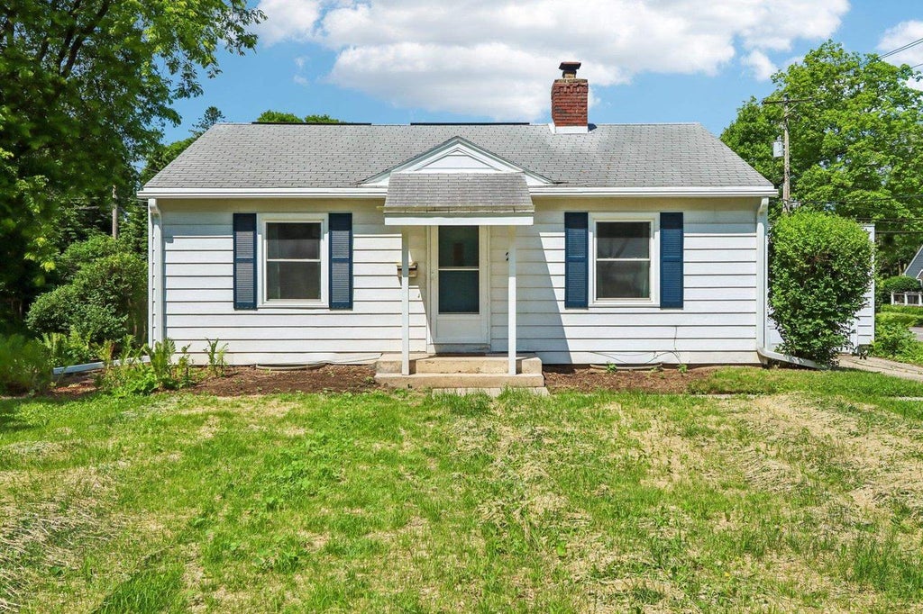 Photo of 2 S Owen DRIVE, Madison, WI 53705 (MLS # 2025718)