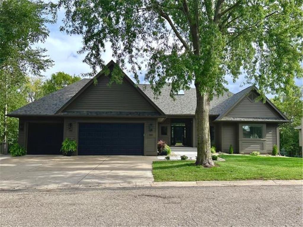 Photo of 550 Pine Ridge COURT, New Richmond, WI 54017 (MLS # 7147364)