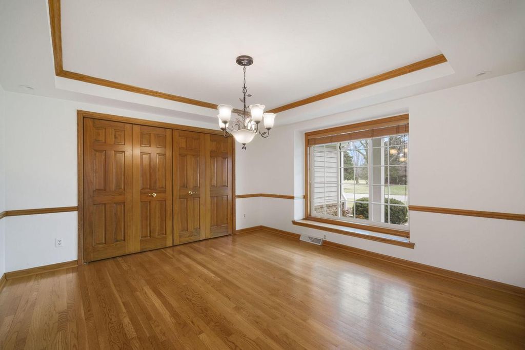 Photo of N69W28650 Beverly LANE, Hartland, WI 53029 (MLS # 1950581)