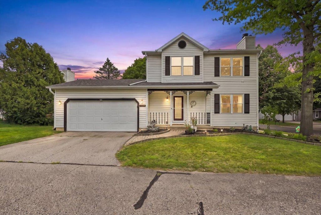 Photo of 7202 E Valley Ridge DRIVE, Madison, WI 53719 (MLS # 2029699)
