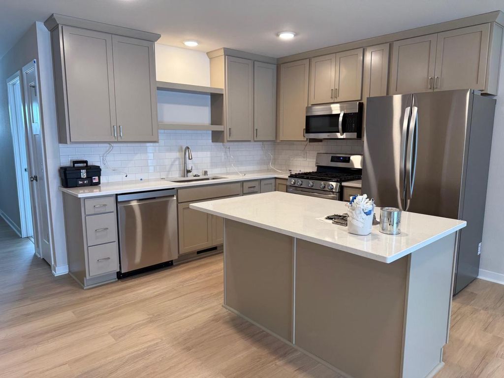 Photo of W219N16267 Primrose COURT, Jackson, WI 53037 (MLS # 1938439)