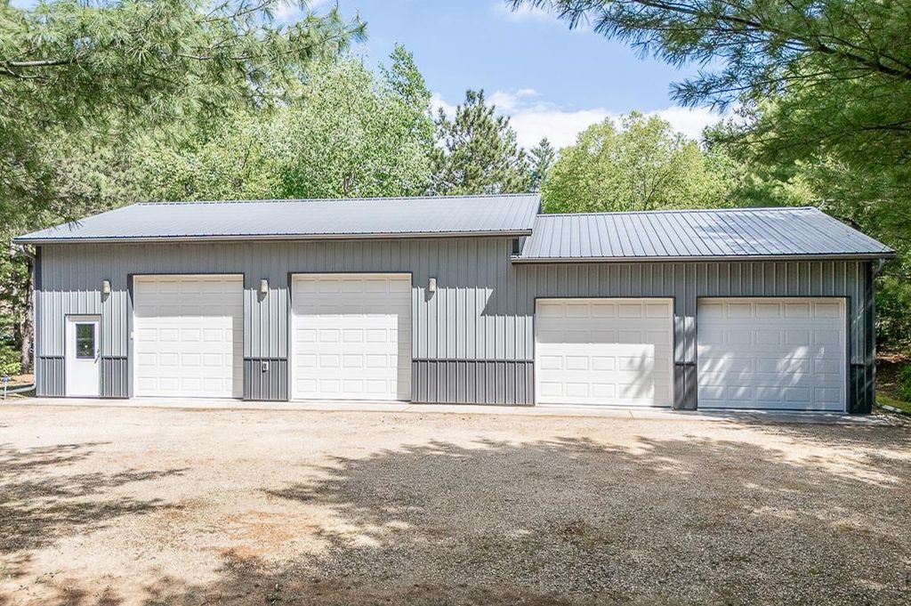 Photo of E8480 Huntley ROAD, New London, WI 54961 (MLS # 50326330)