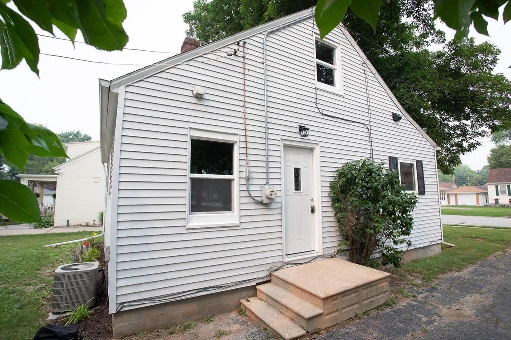 Photo of 1500 14th AVENUE, Green Bay, WI 54304 (MLS # 50329306)