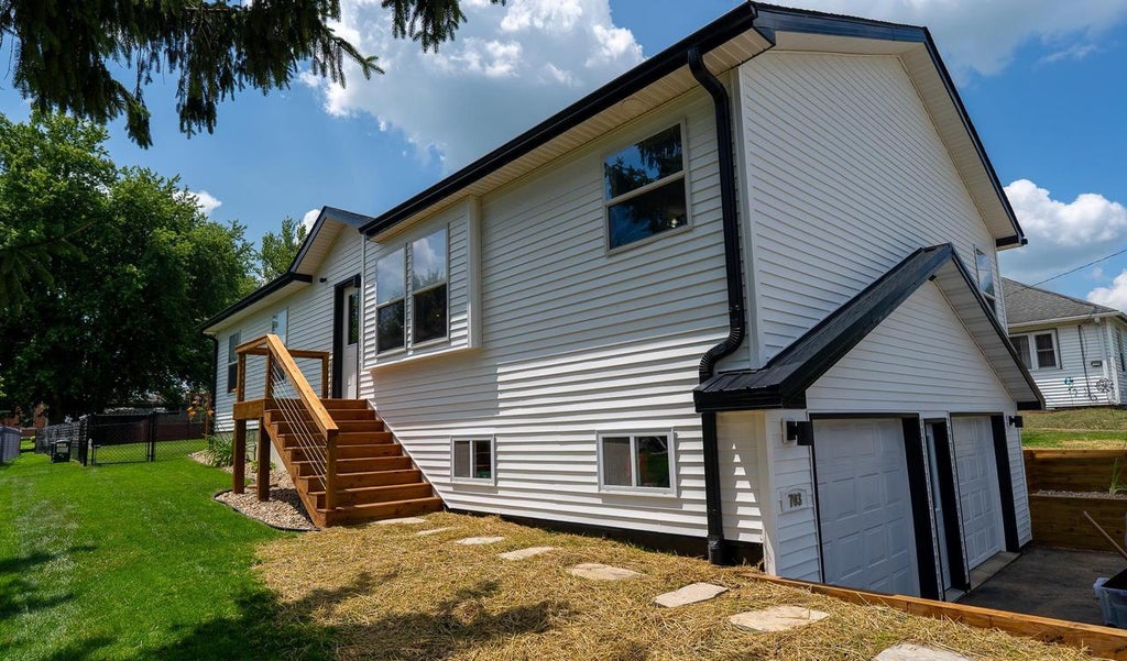 Photo of 703 State STREET, Hollandale, WI 53544 (MLS # 2027432)