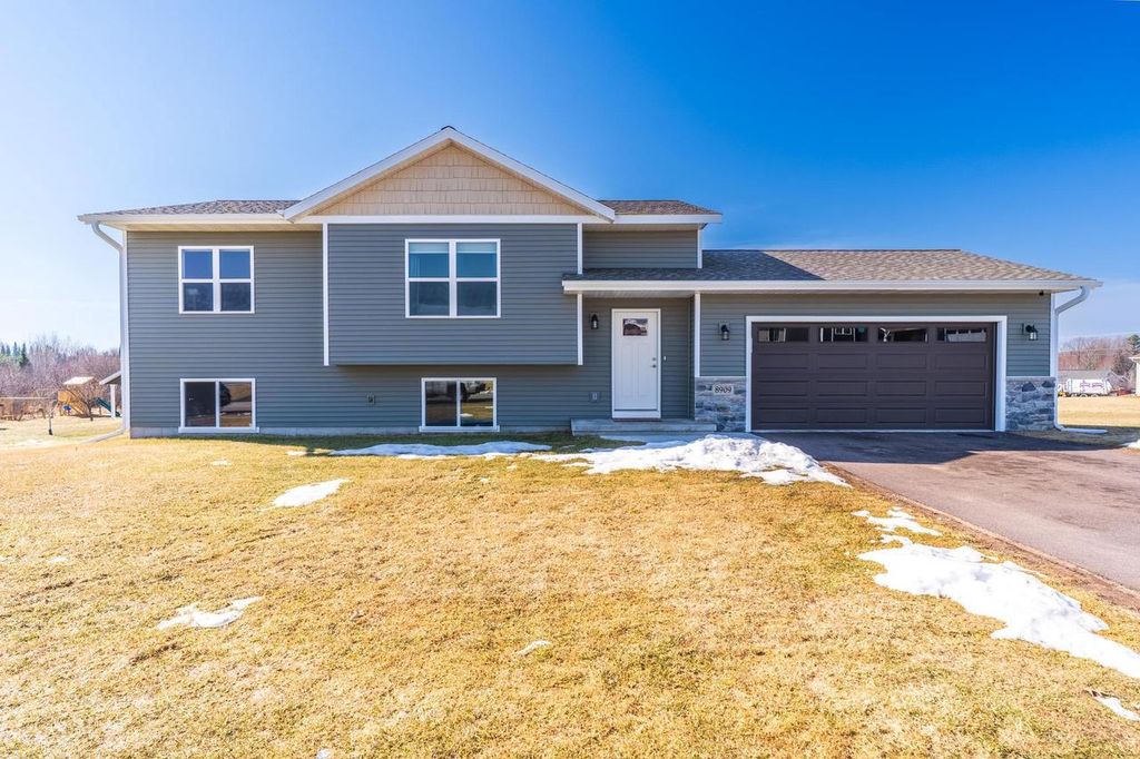 Photo of 8909 Hinner Springs DRIVE, Weston, WI 54476 (MLS # 22601253)