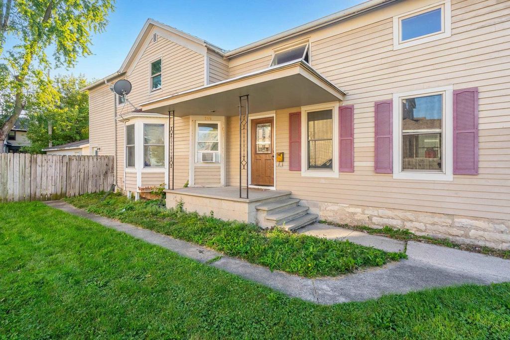 Photo of 166 5th STREET, Fond Du Lac, WI 54935 (MLS # 2020381)