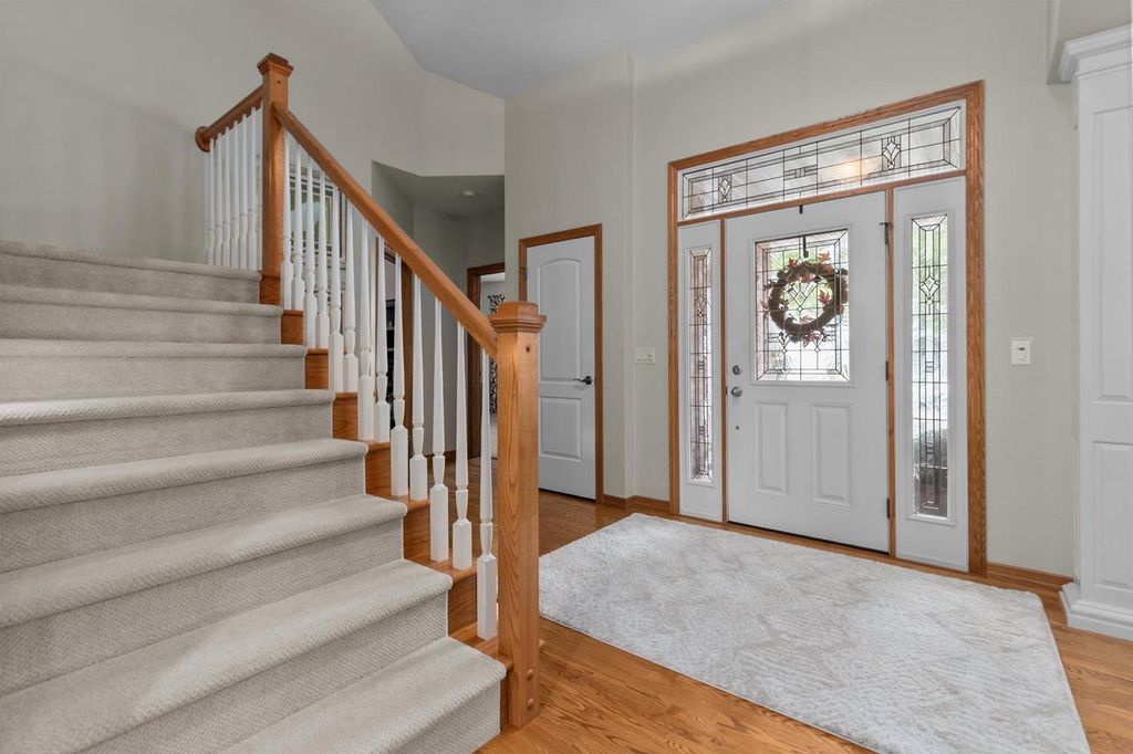 Photo of 217 E Wentworth LANE, Appleton, WI 54913 (MLS # 50319827)