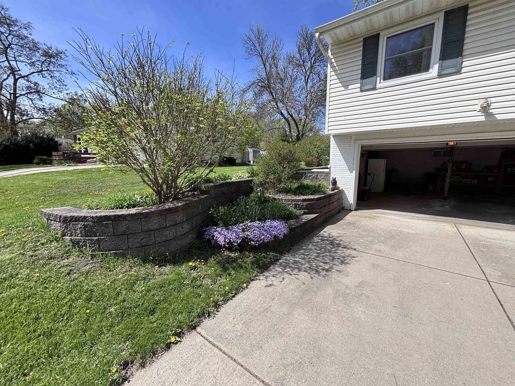 Photo of 5210 Big Bow ROAD, Fitchburg, WI 53711 (MLS # 2021712)