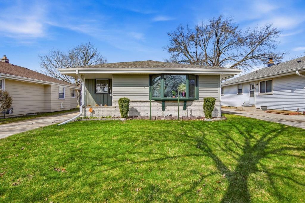 Photo of 4901 N 104th STREET, Milwaukee, WI 53225 (MLS # 1957354)