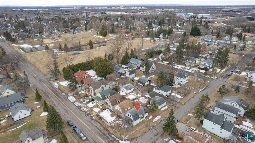 Photo of 302 E 7th STREET, Superior, WI 54880 (MLS # 6124324)