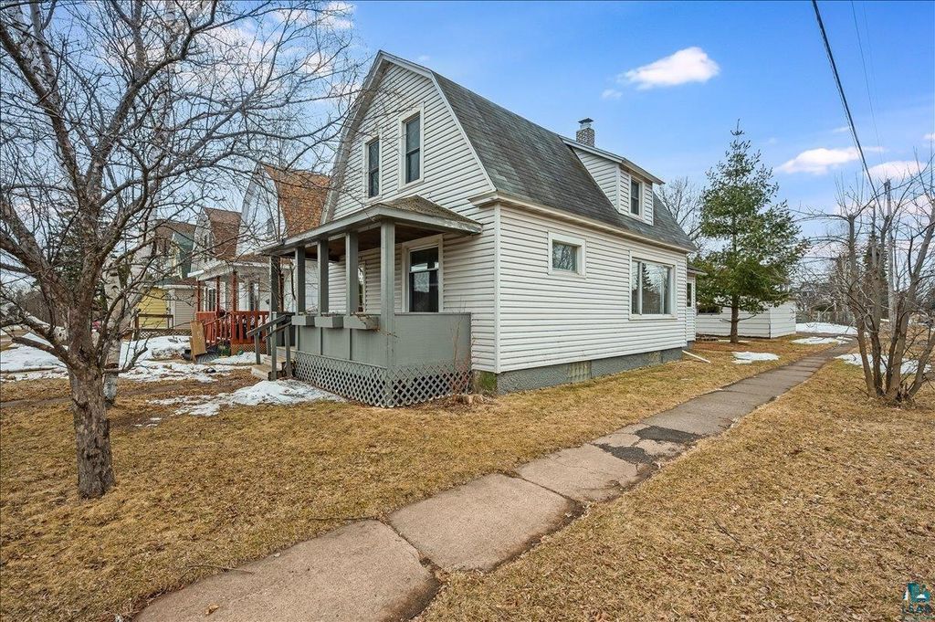 Photo of 302 E 7th STREET, Superior, WI 54880 (MLS # 6124324)