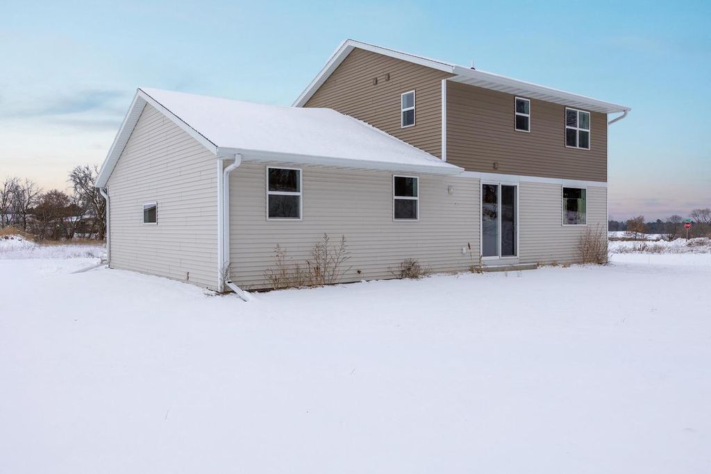 Photo of 2519 Stonebrook DRIVE, Sheboygan, WI 53081 (MLS # 1934779)