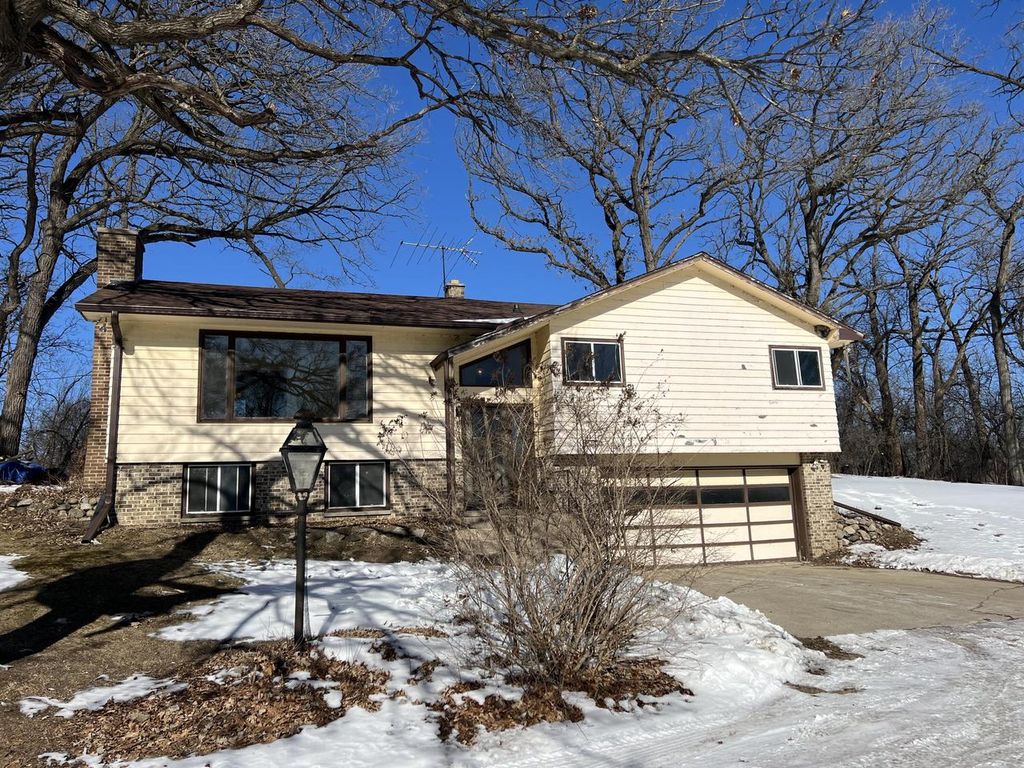 Photo of W339S2750 County Road C, Oconomowoc, WI 53066 (MLS # 1949489)