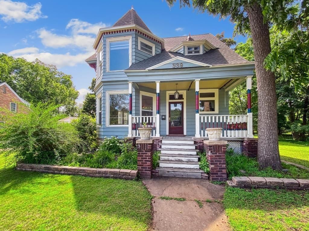 Photo of 339 State STREET, Marinette, WI 54143 (MLS # 50319181)