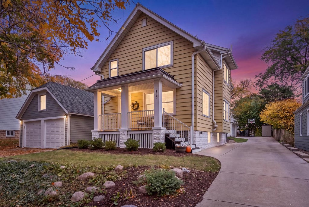 Photo of 2130 N 85th STREET, Wauwatosa, WI 53226 (MLS # 1986860)