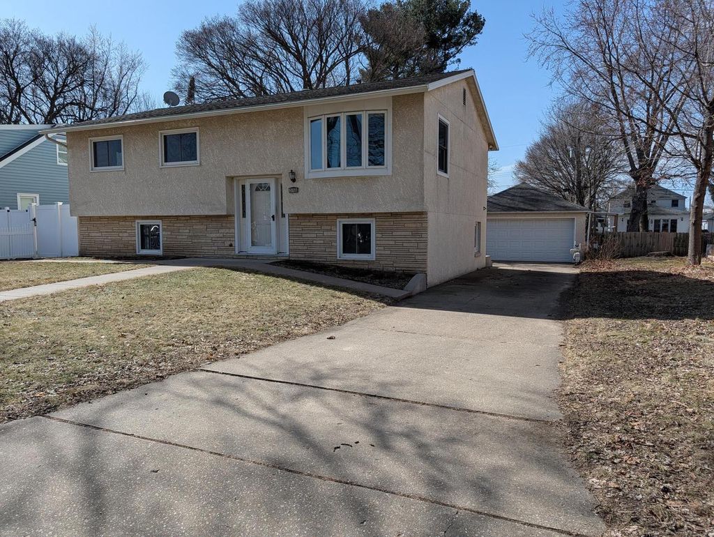 Photo of 3150 S 25th STREET, La Crosse, WI 54601 (MLS # 1953252)