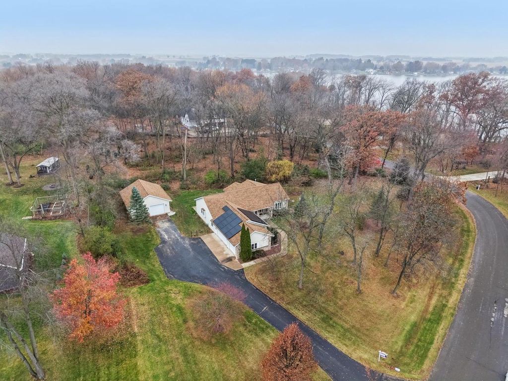 Photo of W9632 Rose CIRCLE, Beaver Dam, WI 53916 (MLS # 2012342)