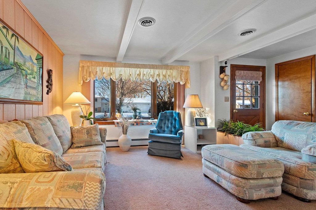 Photo of 2025 Orrie LANE, Green Bay, WI 54304 (MLS # 50318973)