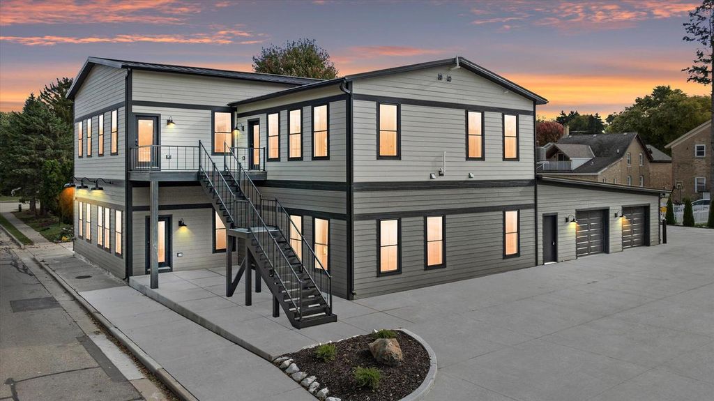 Photo of 308 Oak STREET #102, Slinger, WI 53086 (MLS # 1947409)