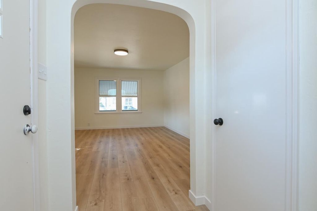 Photo of 1908 Columbus STREET, Manitowoc, WI 54220 (MLS # 50321871)