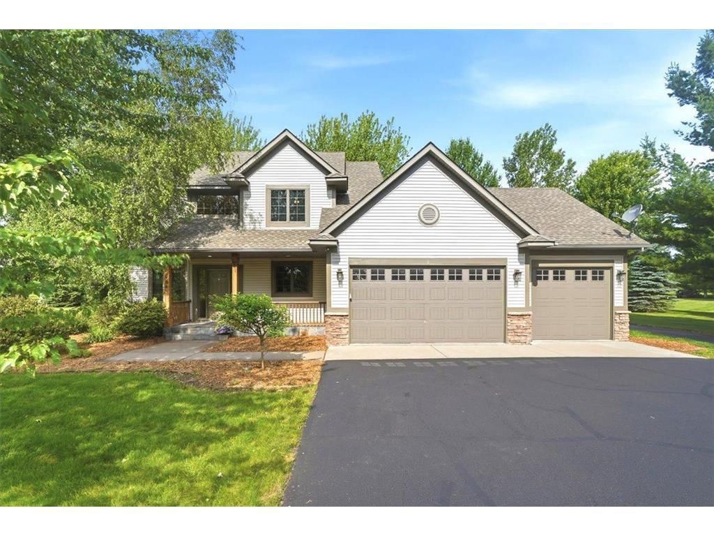 Photo of 964 Fraser LANE, Hudson, WI 54016 (MLS # 7099308)