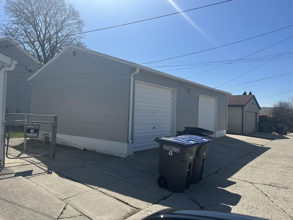 Photo of 1628 Blocki COURT #1630, Sheboygan, WI 53081 (MLS # 1958708)