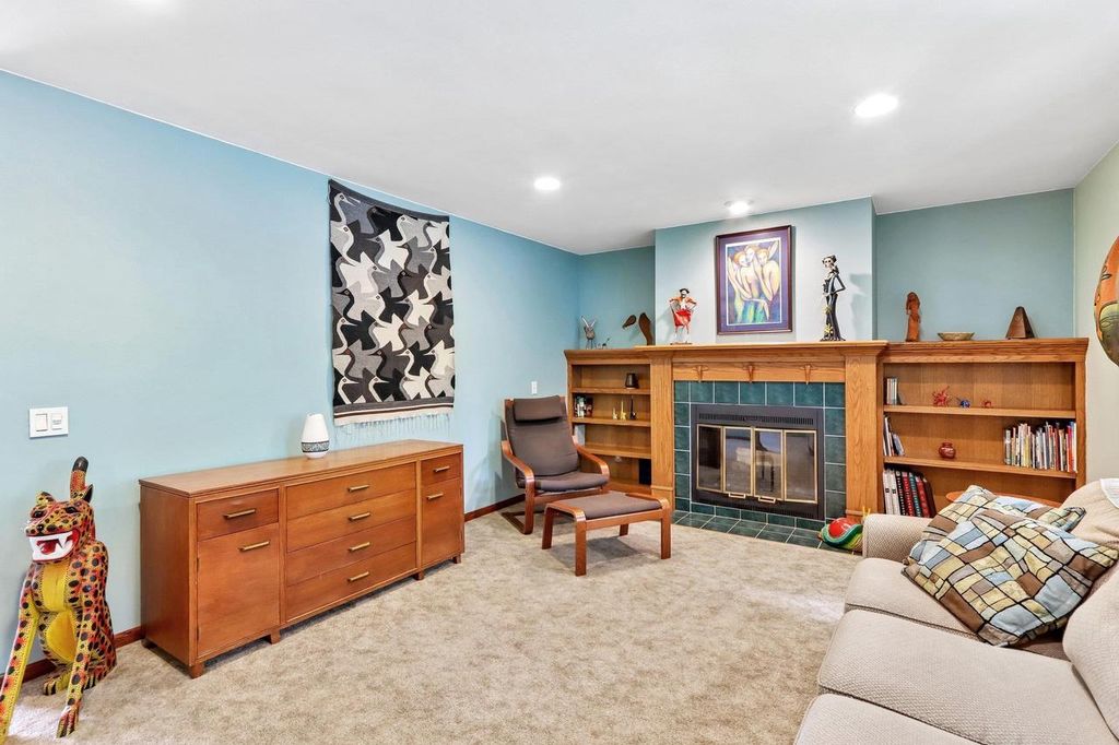 Photo of 318 Oldfield ROAD, Madison, WI 53717 (MLS # 2024673)