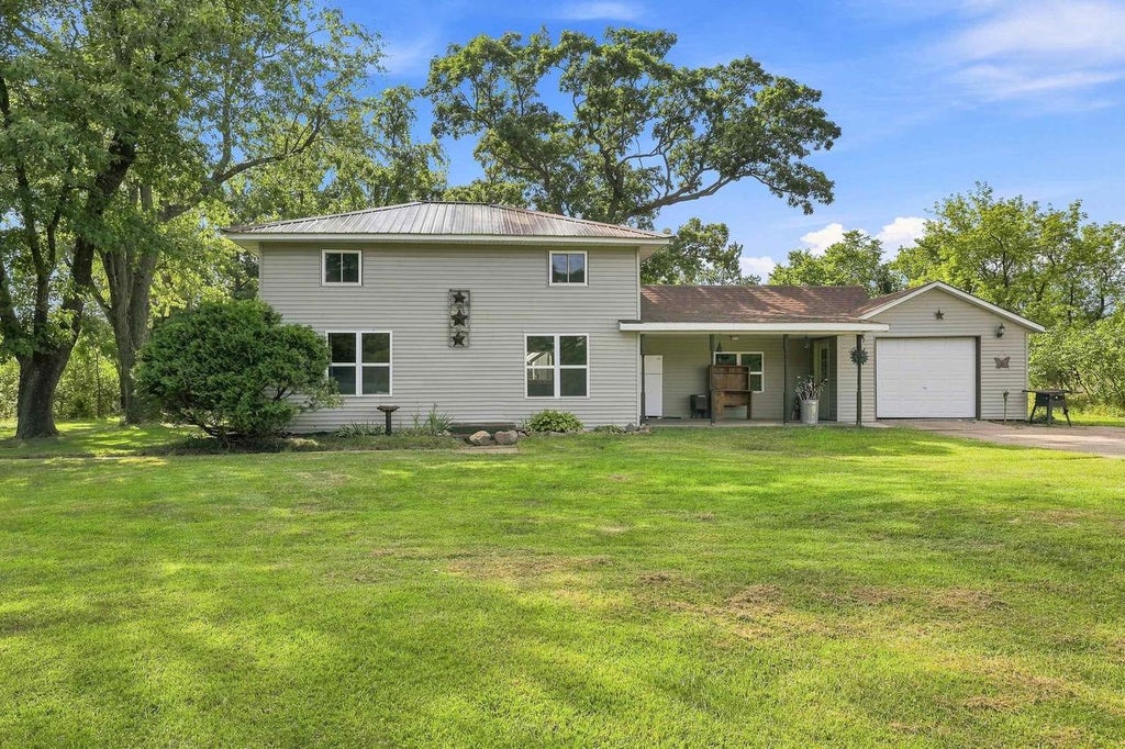 Photo of 9787 County Road Kk, Amherst, WI 54406 (MLS # 22604245)