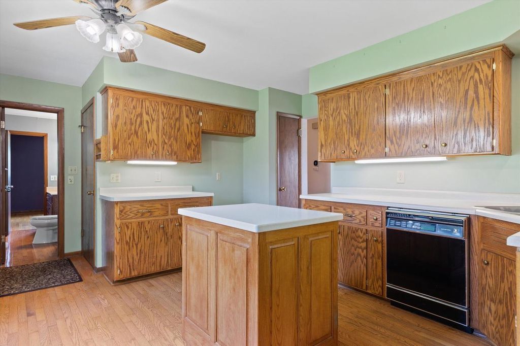 Photo of 1135 Country Highlands DRIVE, Hubertus, WI 53033 (MLS # 1961650)
