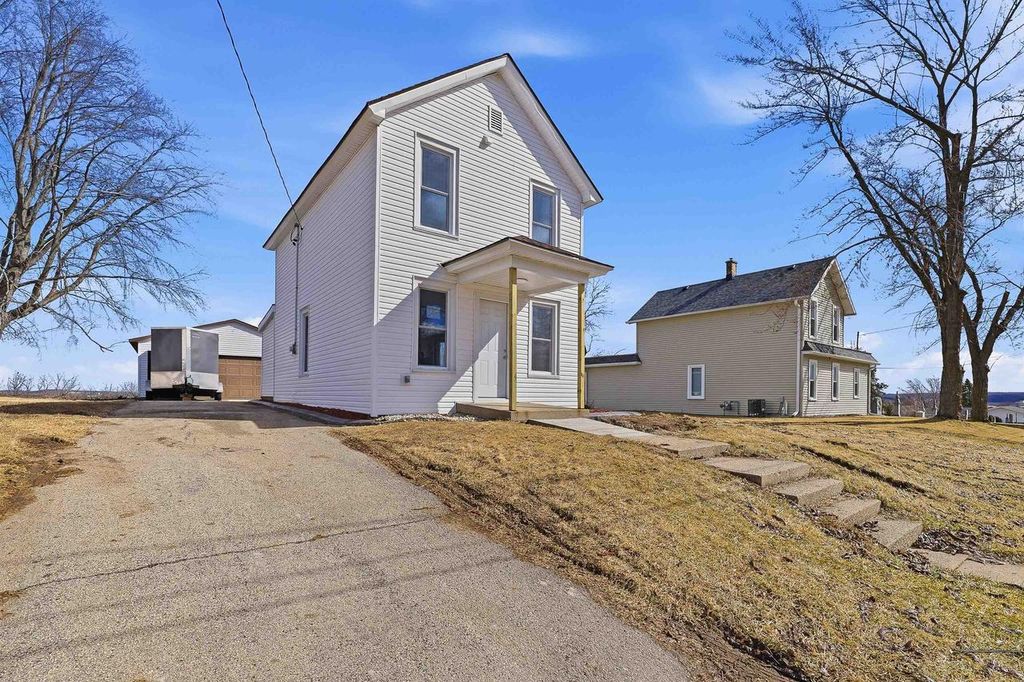 Photo of 170 S High STREET, Mayville, WI 53050 (MLS # 2019151)