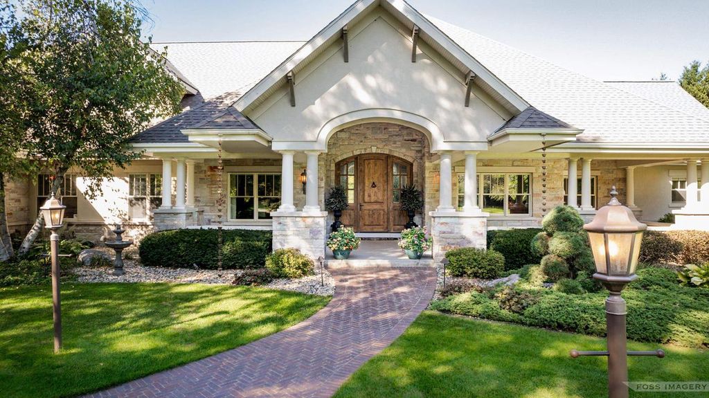 Photo of 4743 Delmara ROAD, Middleton, WI 53562 (MLS # 2014199)