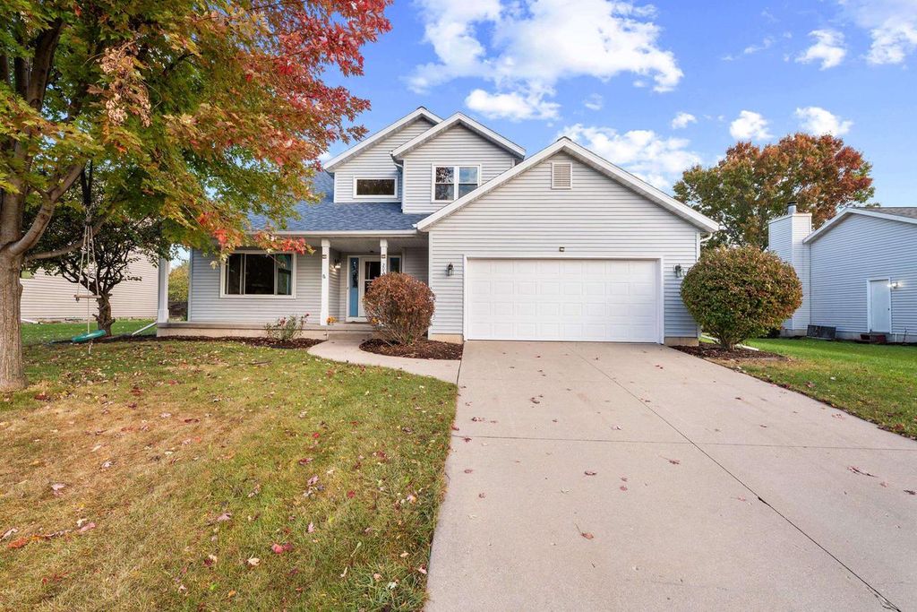 Photo of 205 E Verleen AVENUE, Waunakee, WI 53597 (MLS # 2011258)