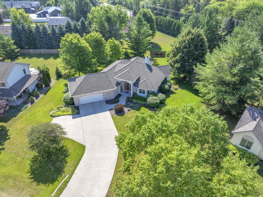 Photo of N6141 Woodland Meadows DRIVE, Sheboygan, WI 53083 (MLS # 1970281)