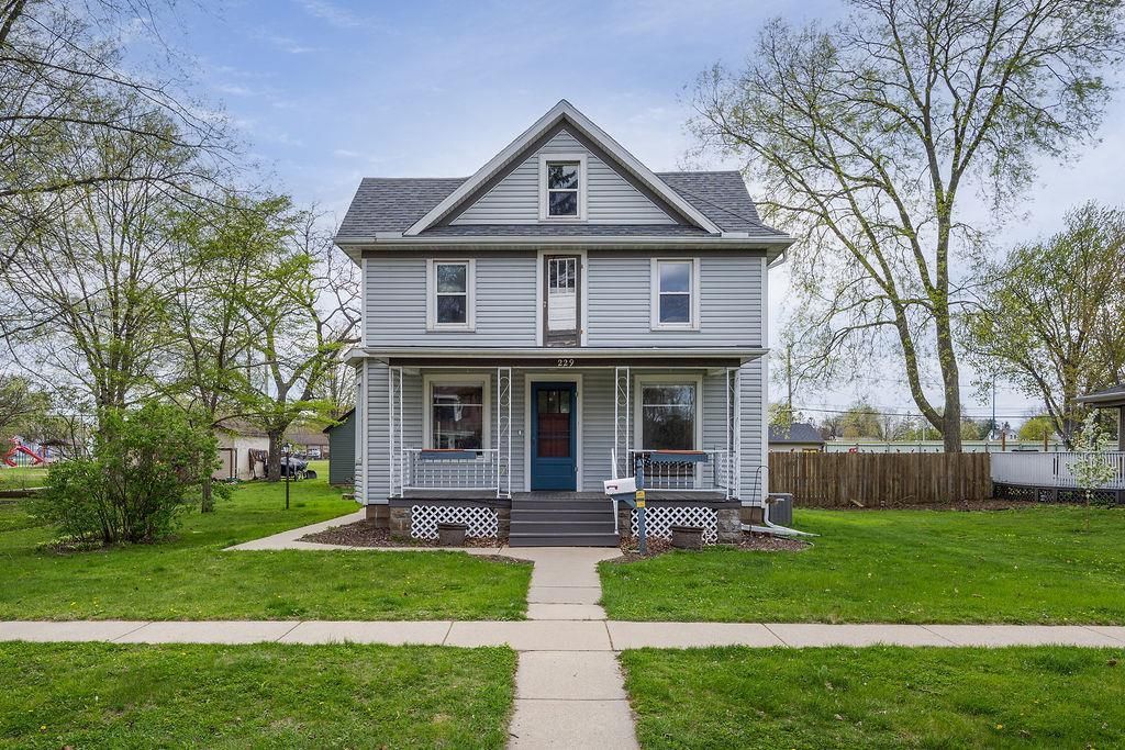 Photo of 229 Washington STREET, Sauk City, WI 53583 (MLS # 2021643)