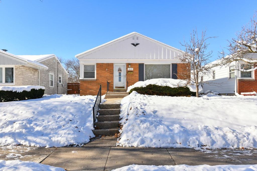 Photo of 3819 S 53rd STREET, Milwaukee, WI 53220 (MLS # 1944617)