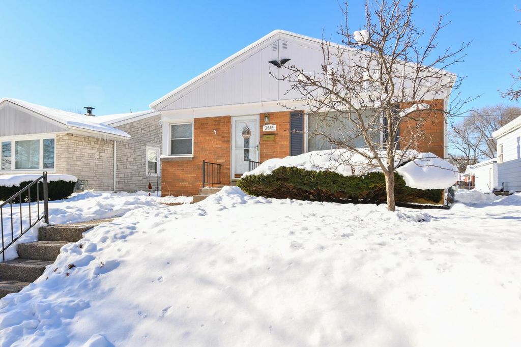 Photo of 3819 S 53rd STREET, Milwaukee, WI 53220 (MLS # 1944617)