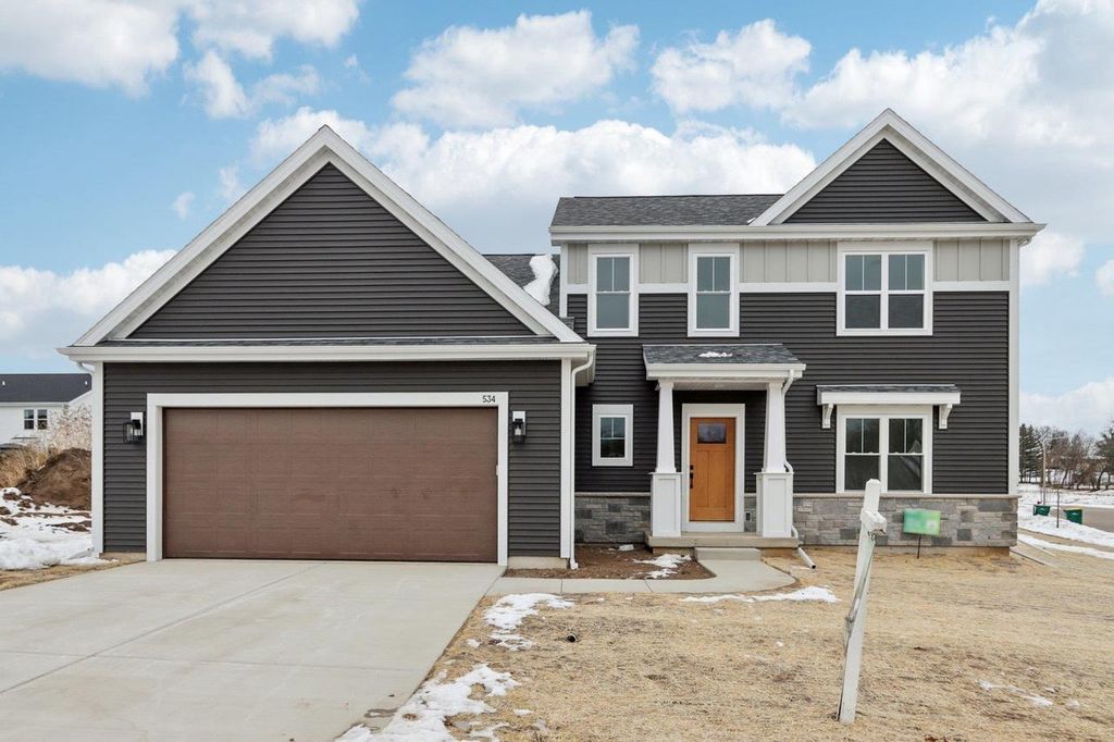 Photo of 534 Buss ROAD, Cottage Grove, WI 53527 (MLS # 2008435)