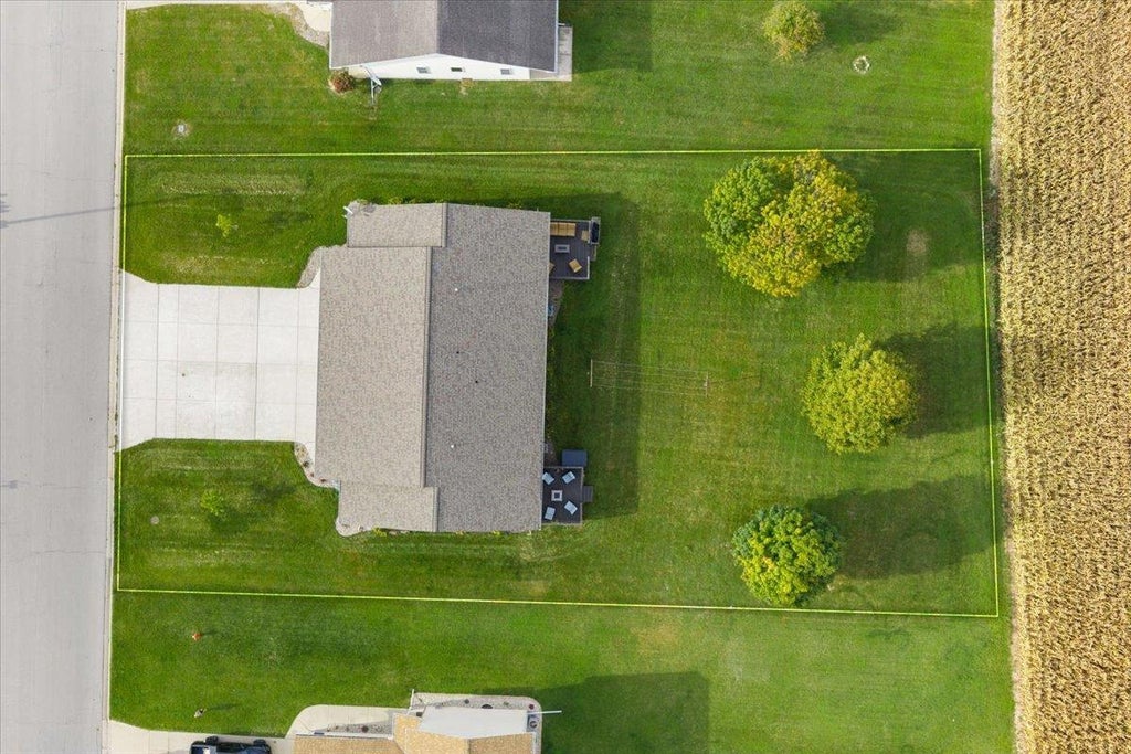 Photo of 418 Prairie LANE, Luxemburg, WI 54217 (MLS # 50333537)