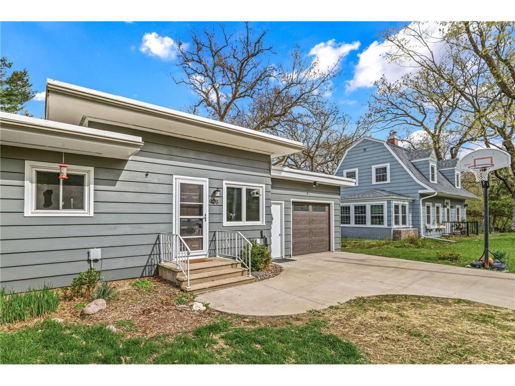 Photo of 908 15th STREET, Menomonie, WI 54751 (MLS # 7064912)