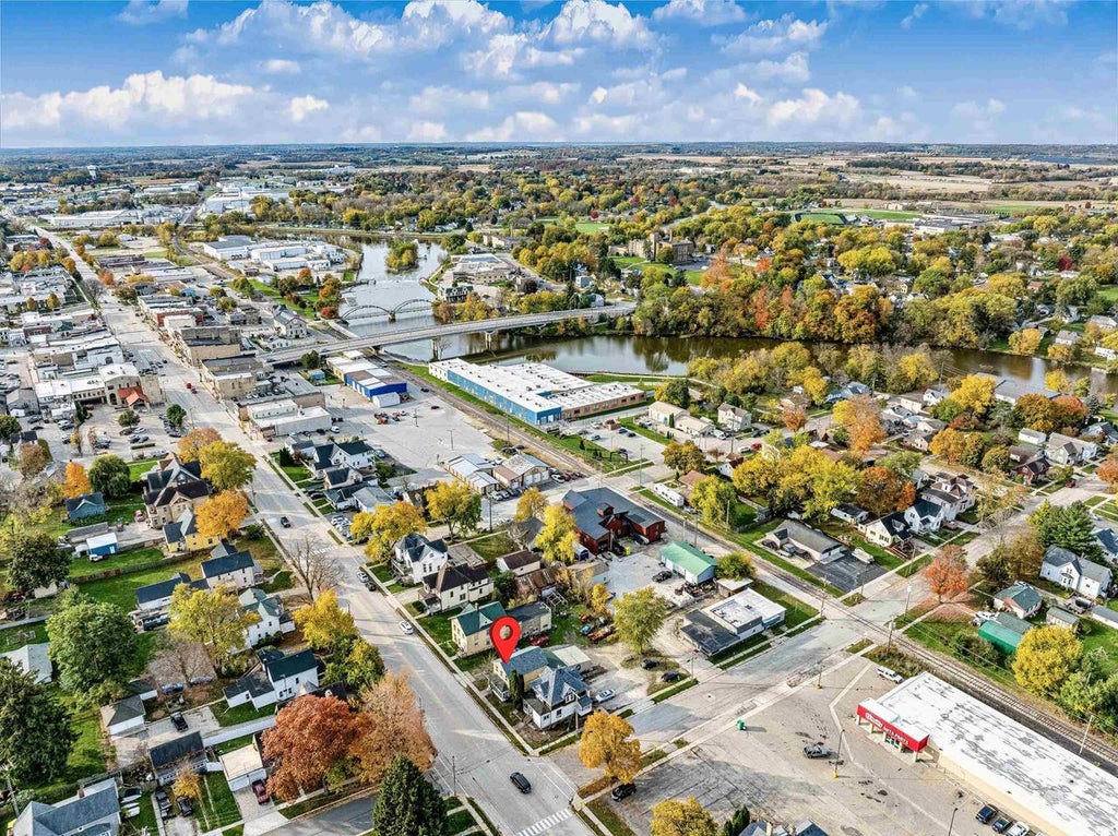 Photo of 221-223 N Main STREET, Jefferson, WI 53549 (MLS # 2035435)