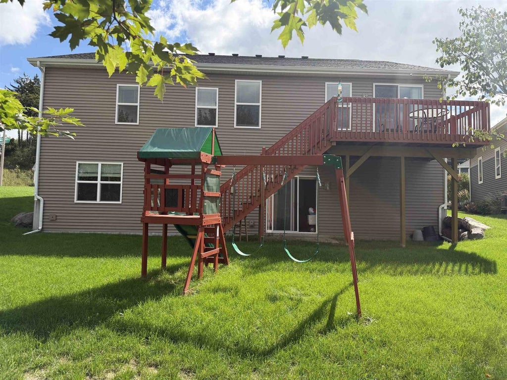 Photo of 5726 Summer Shine DRIVE, Madison, WI 53718 (MLS # 2035029)