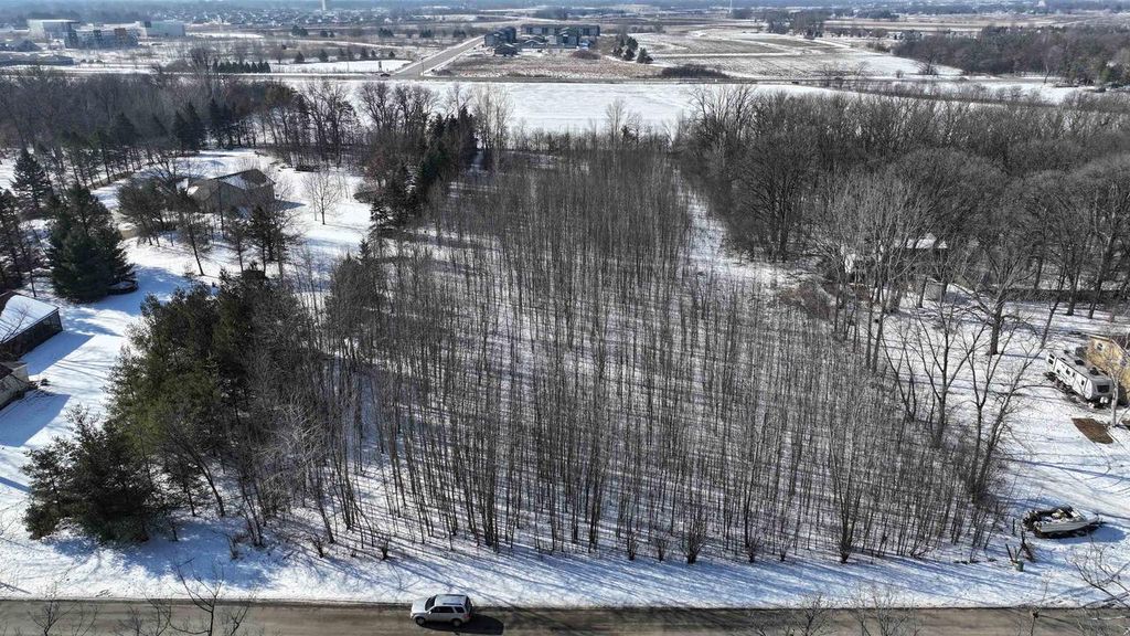 Photo of Emery LANE, Kaukauna, WI 54130 (MLS # 50321339)