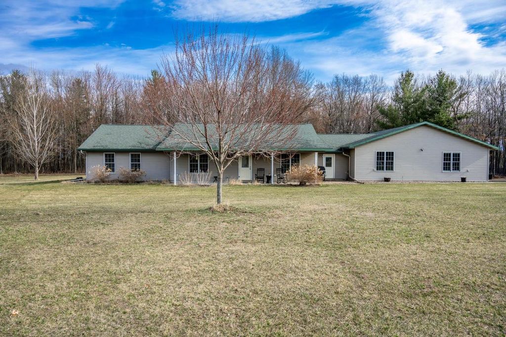 Photo of 15289 Grover ROAD, Tomah, WI 54660 (MLS # 2019633)