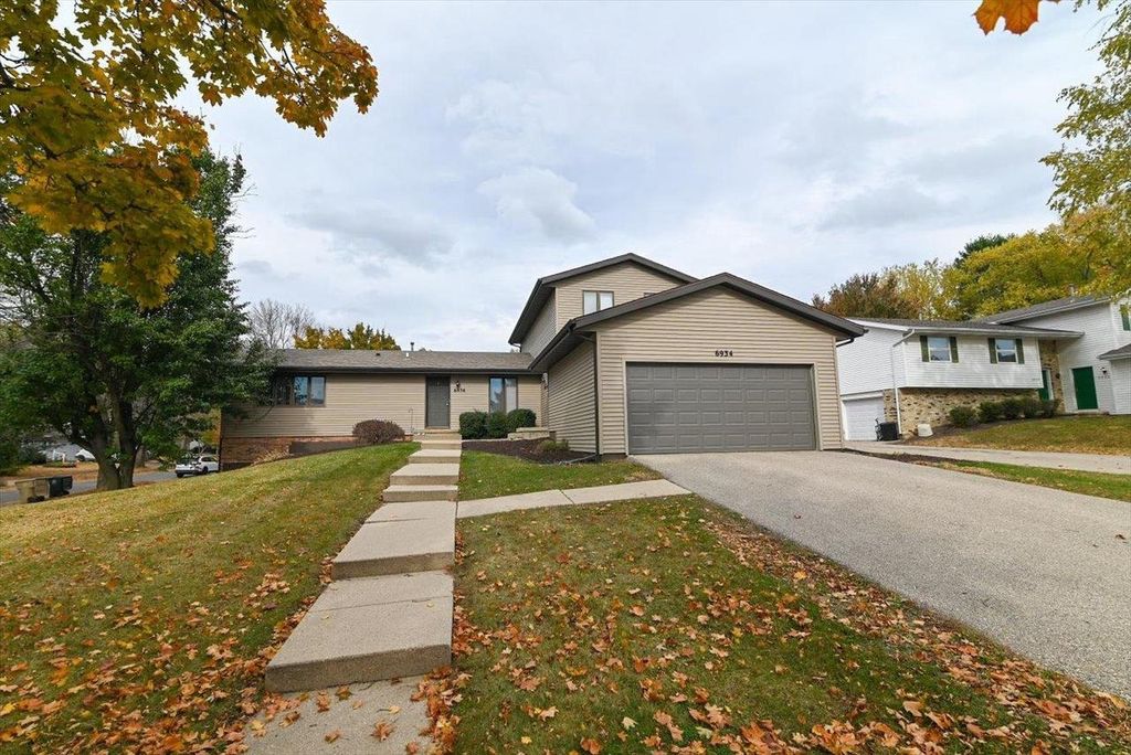Photo of 6934/6938 Chester DRIVE, Madison, WI 53719 (MLS # 2022808)