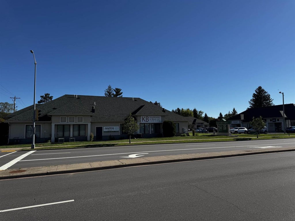 Photo of 3540 Stewart AVENUE, Wausau, WI 54401 (MLS # 22602964)