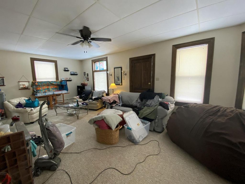 Photo of 1810 Washington AVENUE, Cedarburg, WI 53012 (MLS # 1941539)