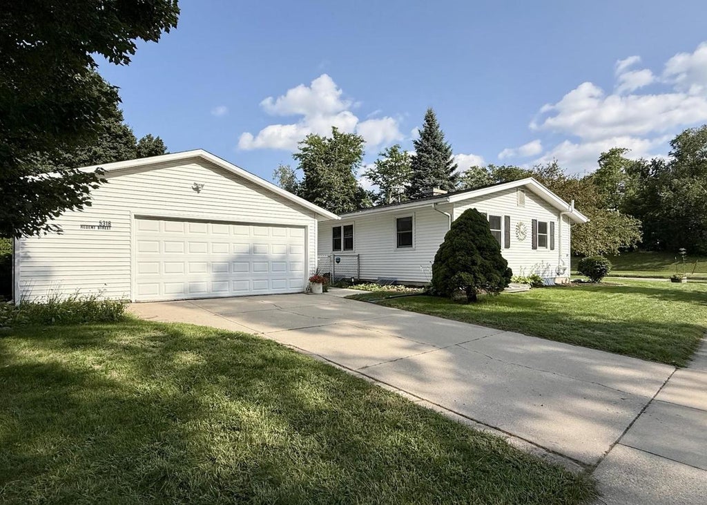 Photo of 5318 Regent STREET, Madison, WI 53705 (MLS # 2031247)