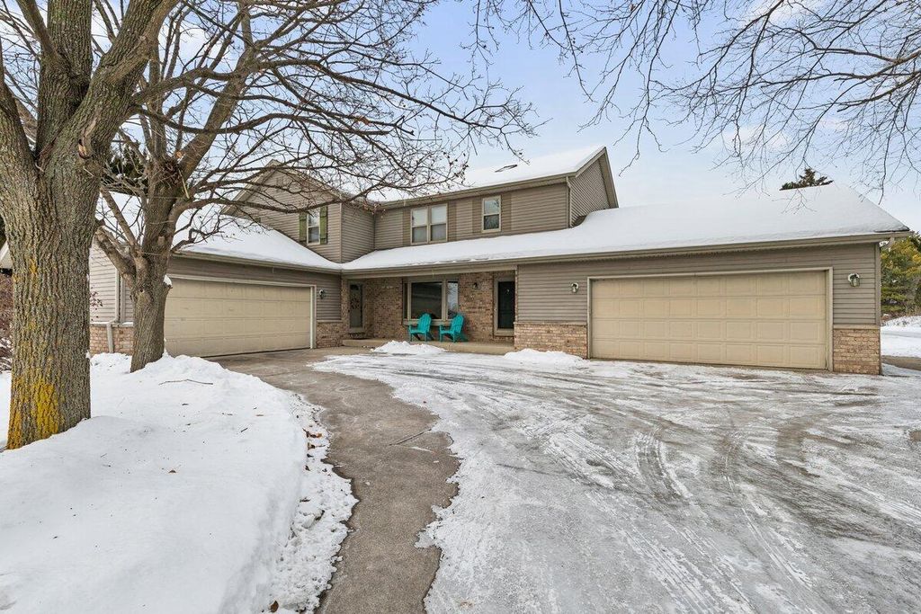 Photo of S86W18930 Woods ROAD #S86W18932, Muskego, WI 53150 (MLS # 1949563)