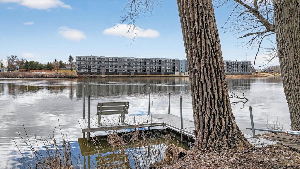 Photo of 1721 W Main STREET, Little Chute, WI 54911 (MLS # 50323383)