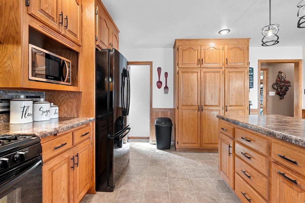 Photo of 1710 Viebahn STREET, Manitowoc, WI 54220 (MLS # 1979529)